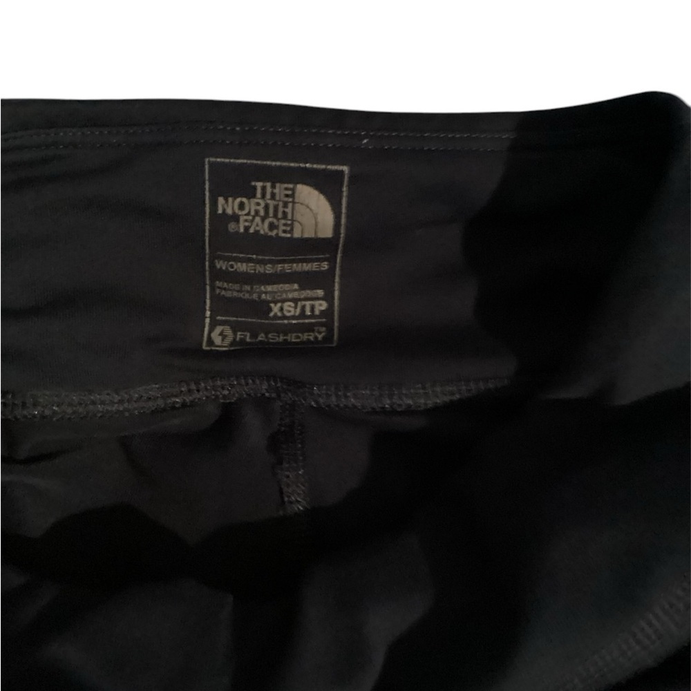 #115 The North Face Women's Black FlashDry Leggings (xs) Cropped capri Style